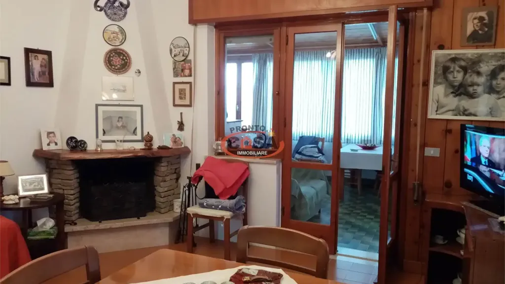 Séjour - Two-Storey House with Veranda in Marsala