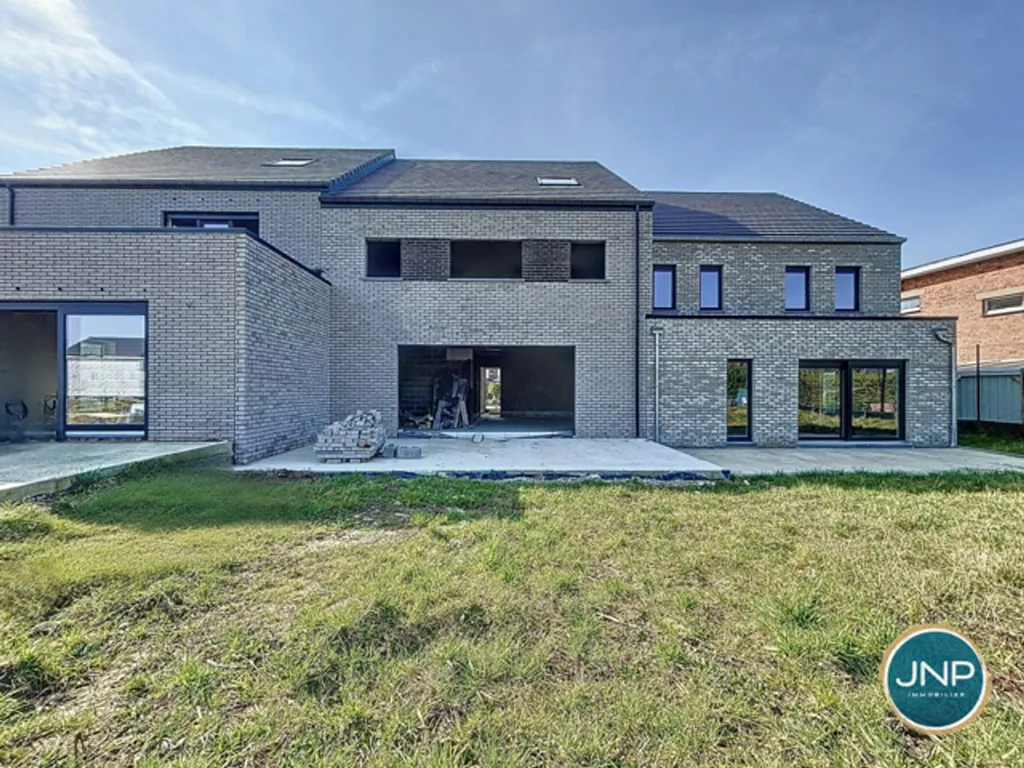 Välivaade - Newly Built House with Garden in Seraing Boncelles