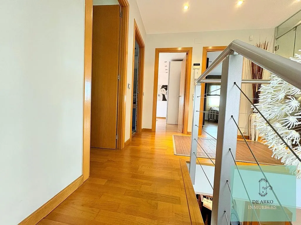 hallway_entrance