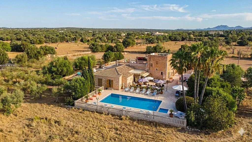 Õhuvaade - Rural House with Pool in Salines, Mallorca