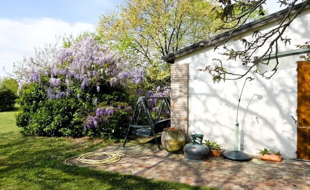 Jardin - Luxury Villa with Private Park in Parma
