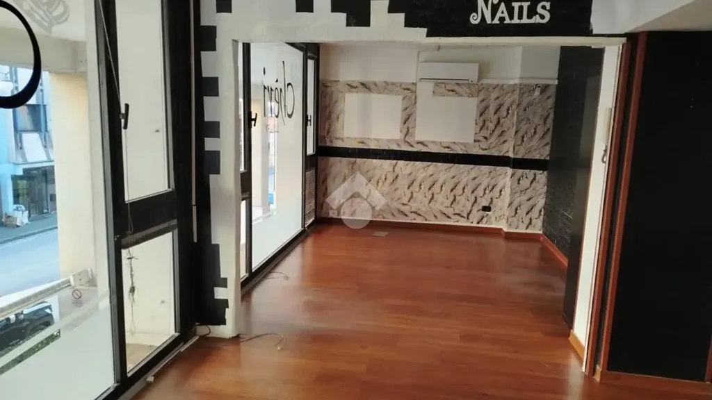 Pièces - Bright Studio Flat with Lift in Atripalda