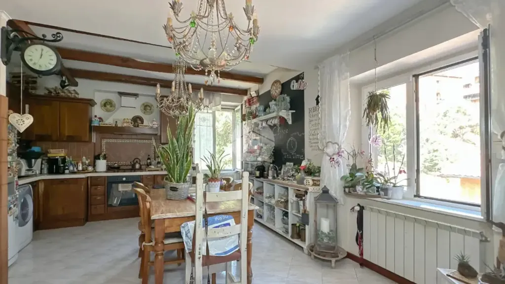 Salle à manger - Apartment with Balcony in Frascati