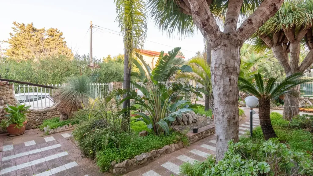Jardin - Villa with Garden and Terrace in Carini