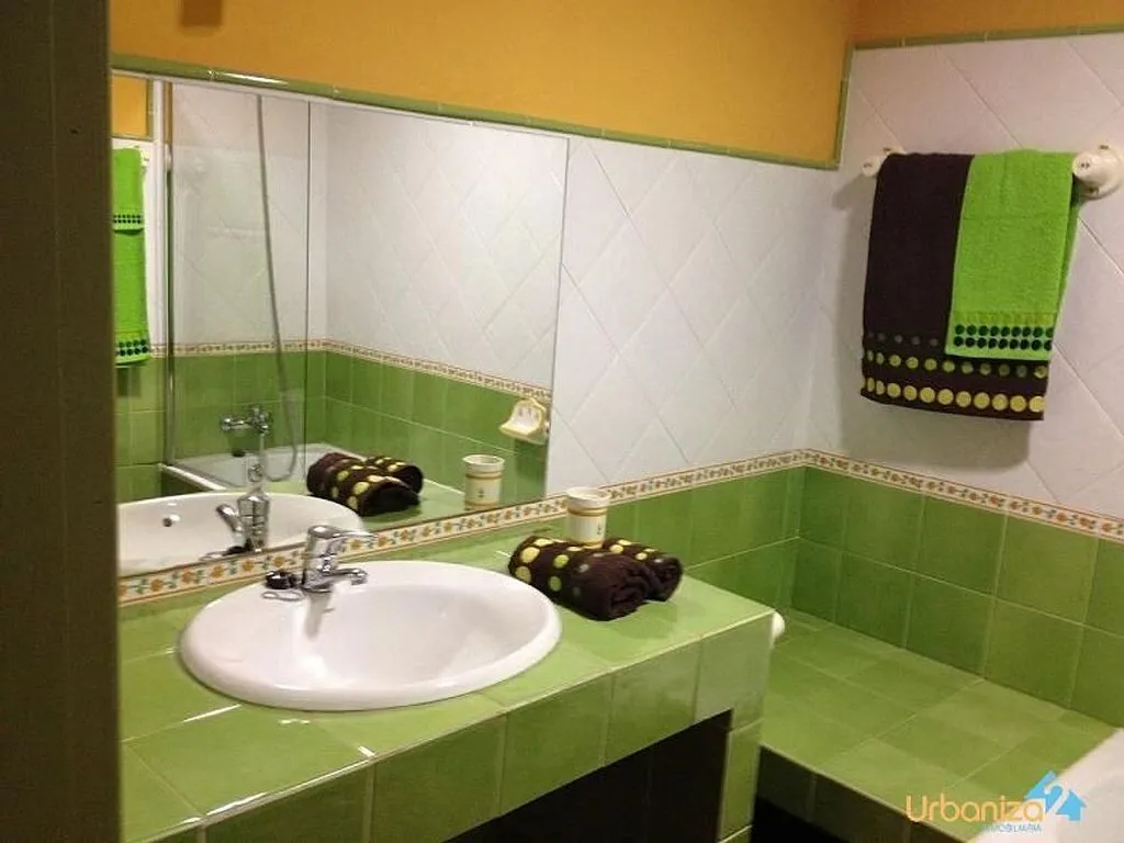 Salles de bain - Furnished Flat with Terrace in Historic Centre