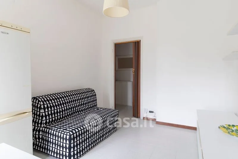 Magamistoad - Brightly Lit Flat with Balcony in Milan