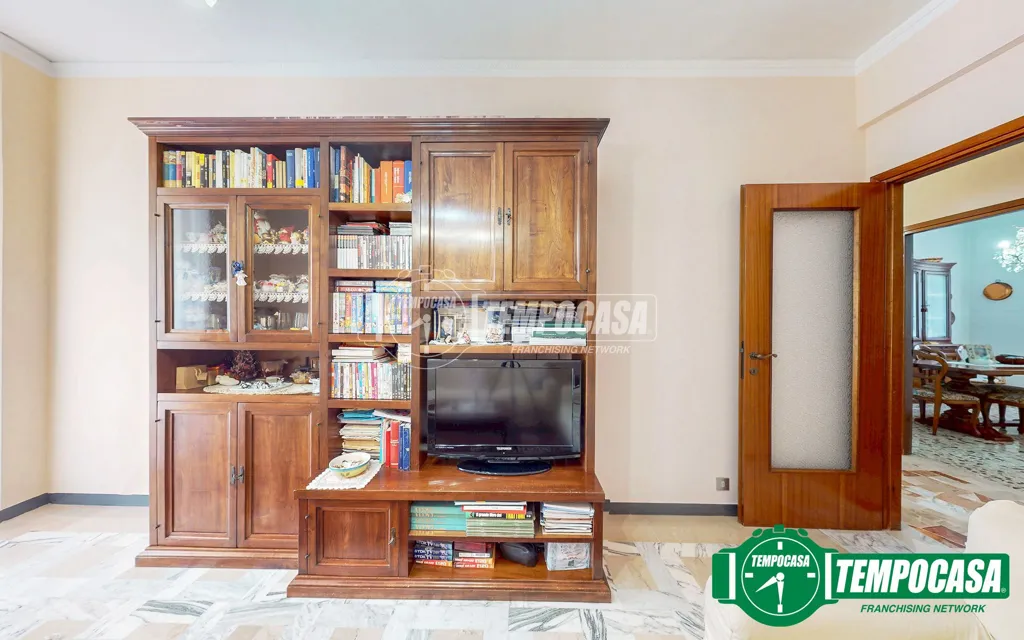 Elutuba - Apartment with Balcony and Parking in Ovada