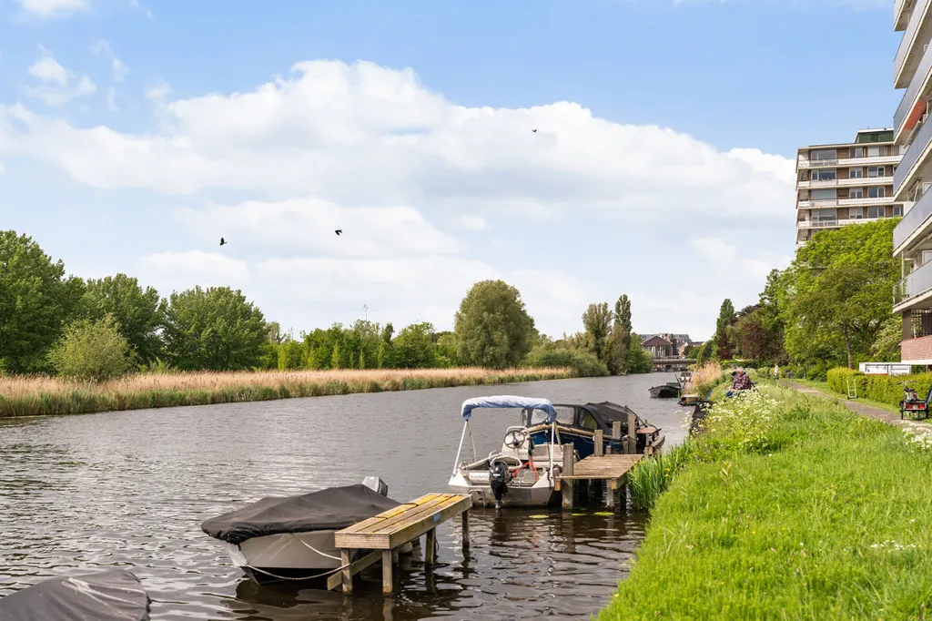 Välivaade - 3-Bedroom Apartment with Water View in Maassluis