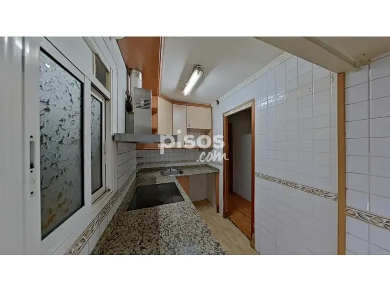 Cucina - Three-Bedroom Flat in Ripollet Centre