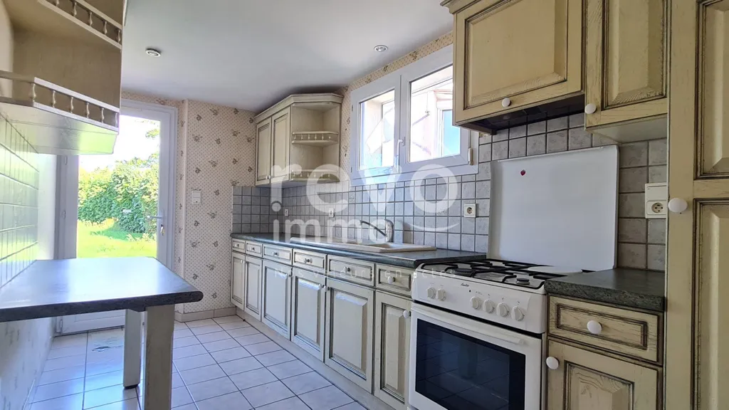 4-room house in COUFFE