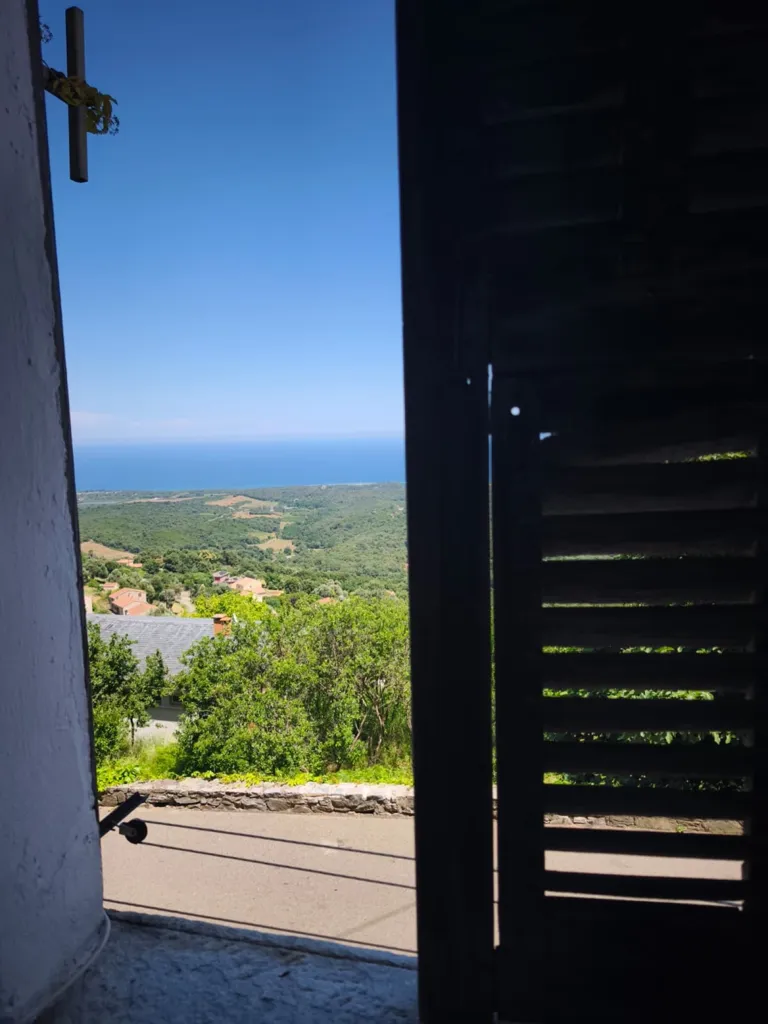 Stanze - T5 Apartment with Sea View in Cervione