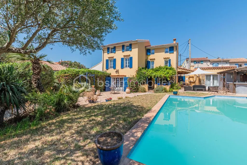Bassein - Provençal Bastide with Pool in Six-Fours