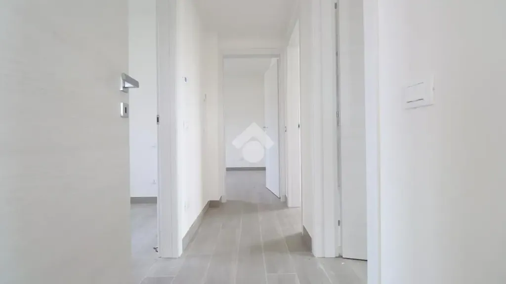 Flur - New Villa with Solar Panels in Roverbella