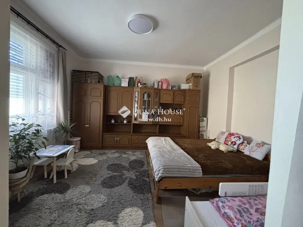 Camere da letto - Three-bedroom House with Garden in Budapest 20th District