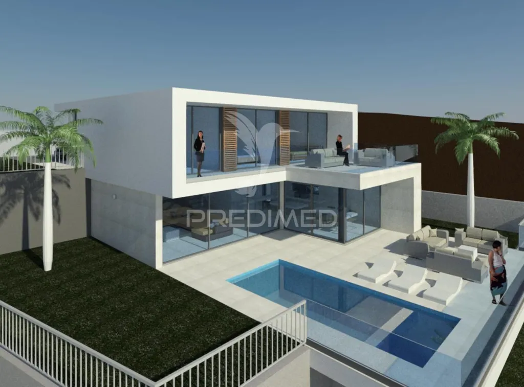3-Bedroom Villa with Pool in Calheta, Madeira