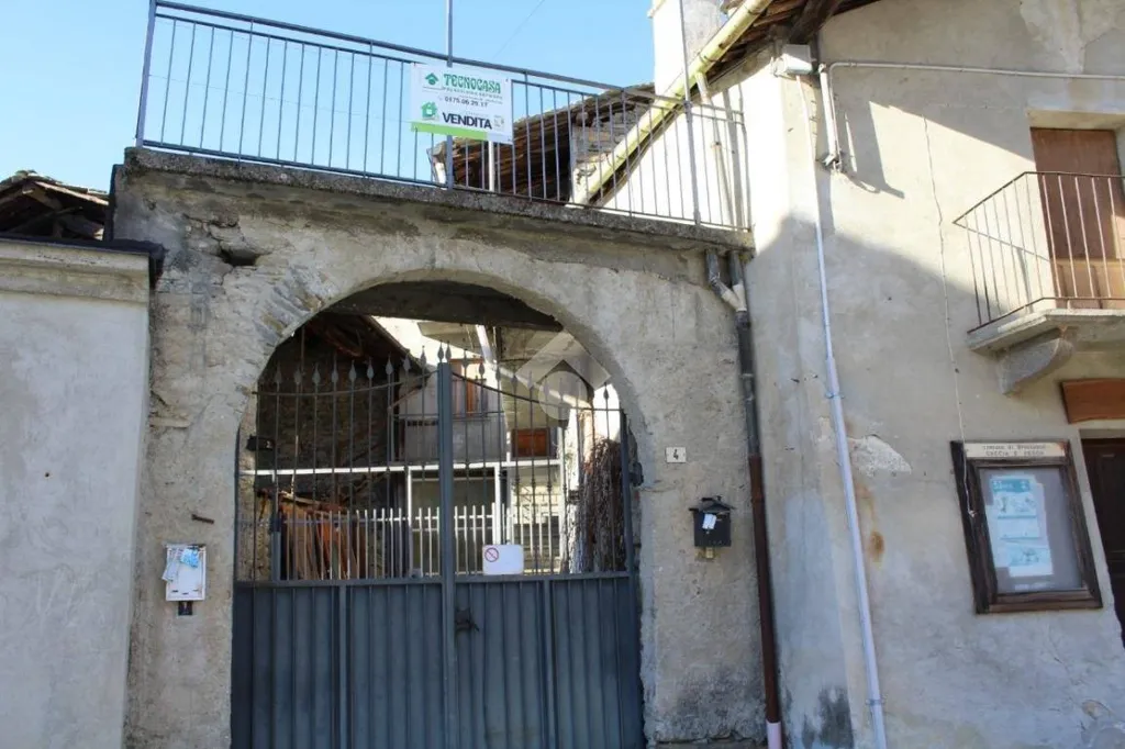 Extérieur - Apartment with Terrace in Central Brossasco
