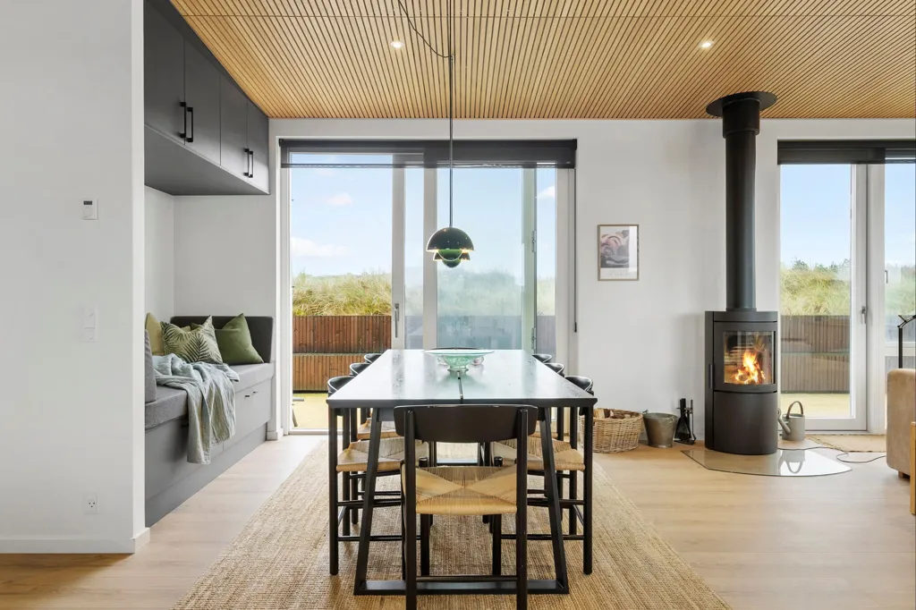 dining_room