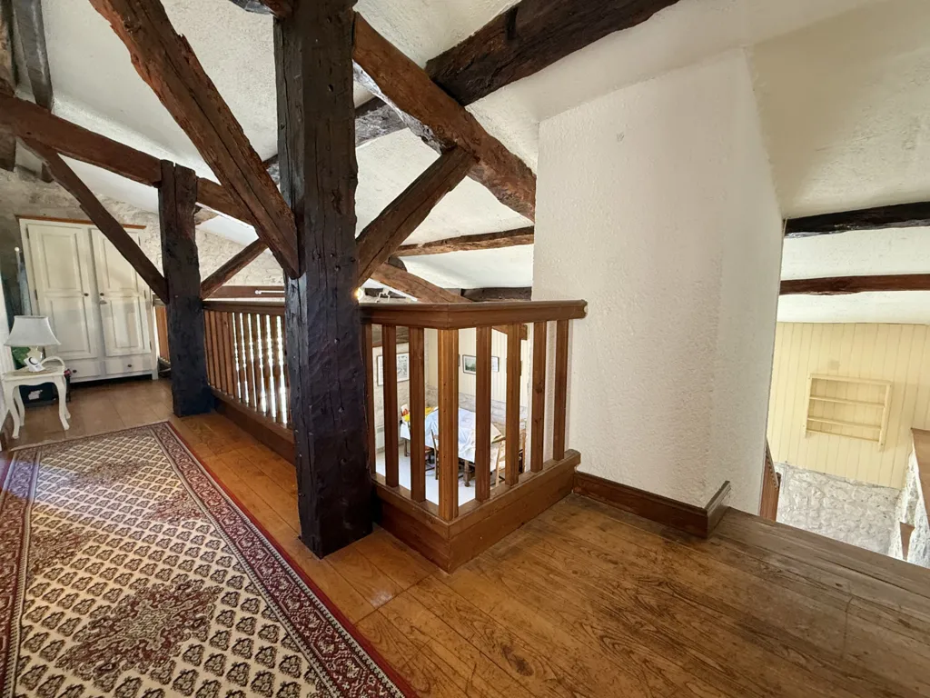 Pièces - Maison en Pierre avec Piscine à Montaigu-de-Quercy