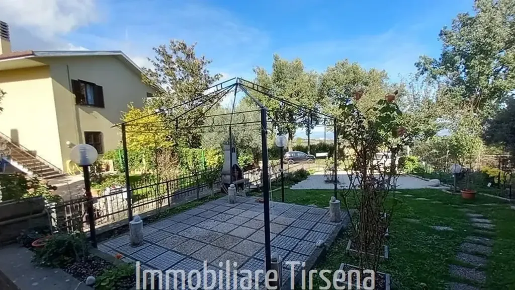 Jardin - Apartment with Rupe View in Porano