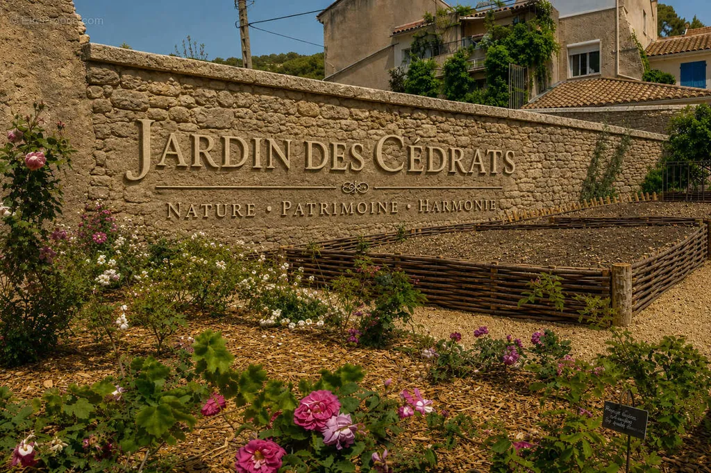 Jardin - Appartement de Village avec Balcon à Ollioules