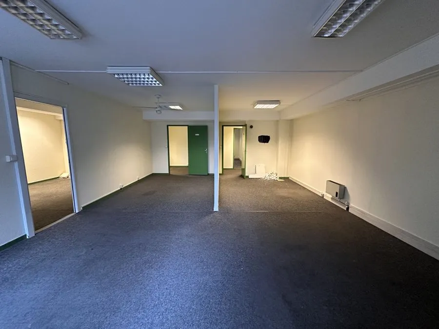 Bureau - Bureaux de 10 pièces avec Ascenseur au Centre de Metz