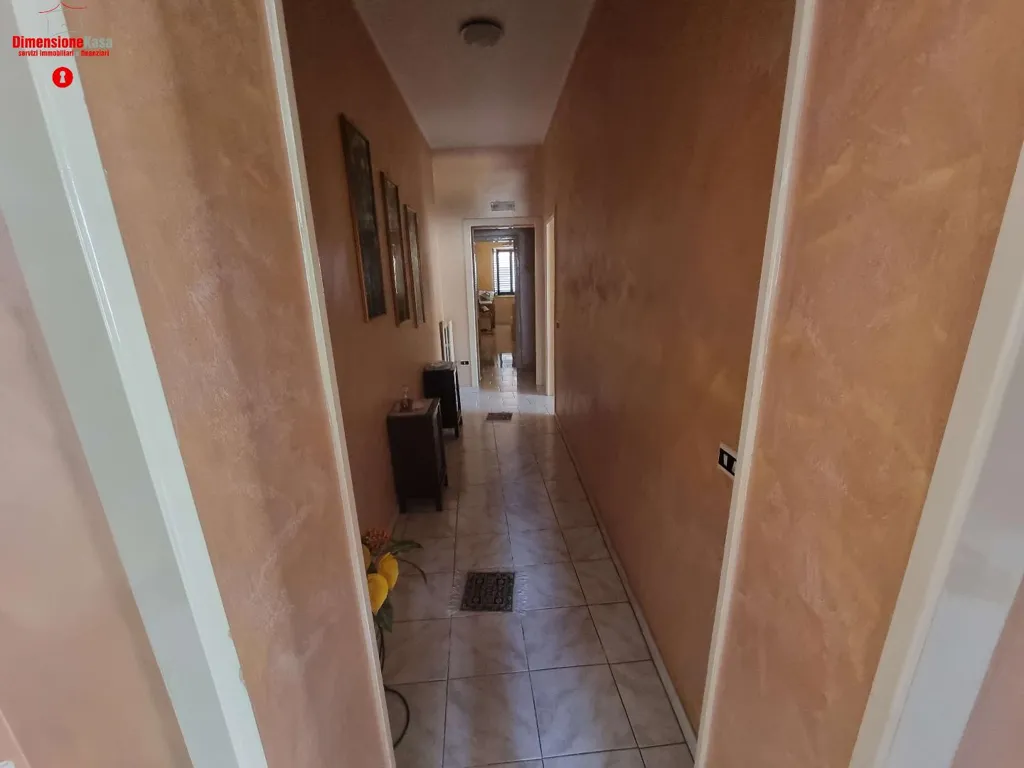 Esik - Duplex with Terrace in Central Marzano di Nola