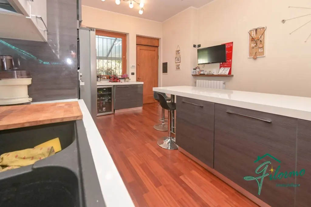 Cuisine - Rustic Villa with Terraces in Pino Torinese