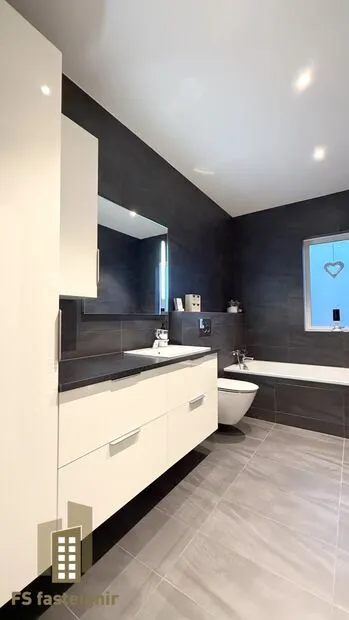 Maison 5 pièces à Akureyri