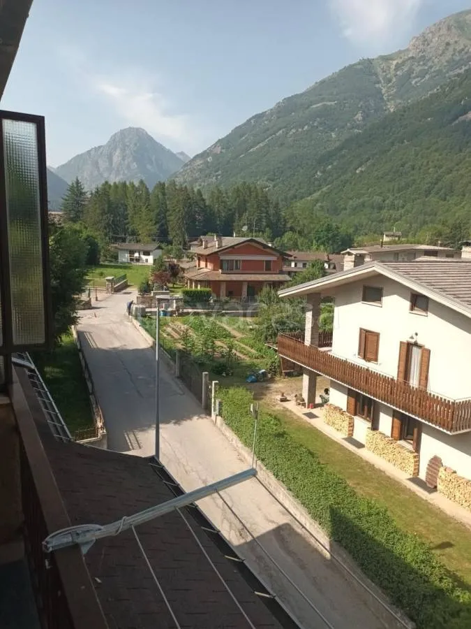 Balcon - Rustic-Style Apartment with Mountain View in Entracque