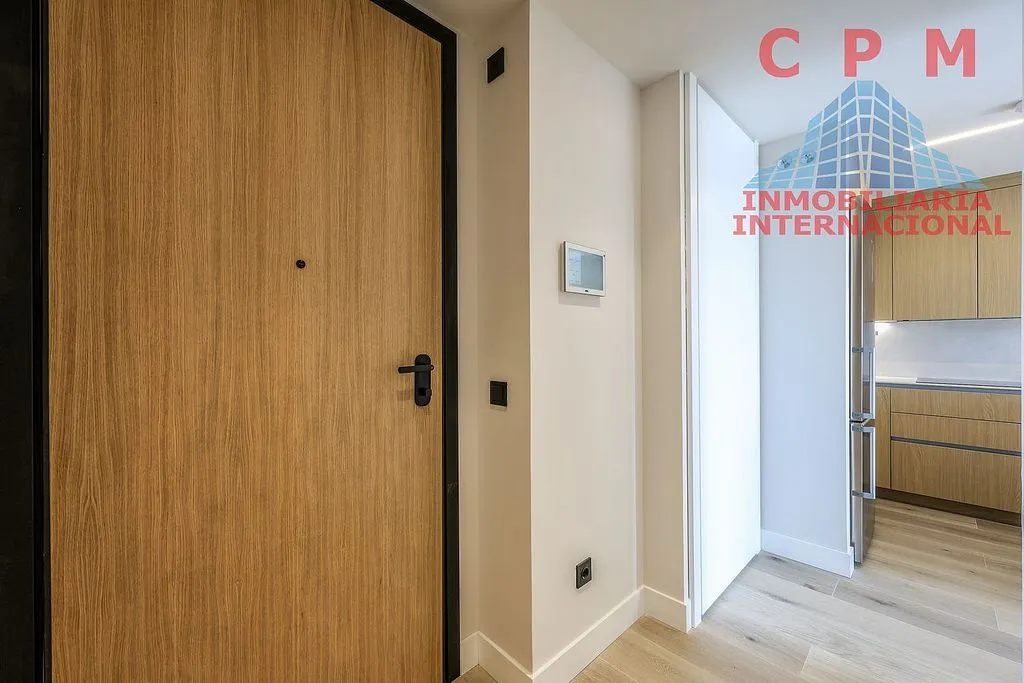 hallway_entrance