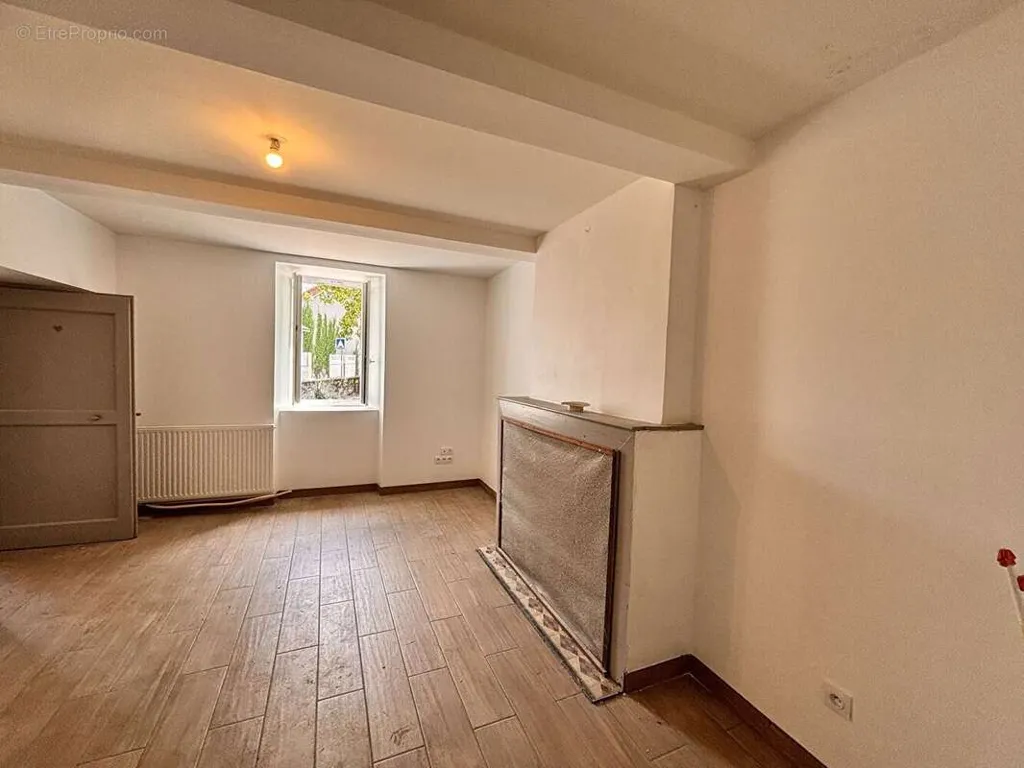Elutuba - Renovated Commingeoise with Large Outbuildings in Aspet