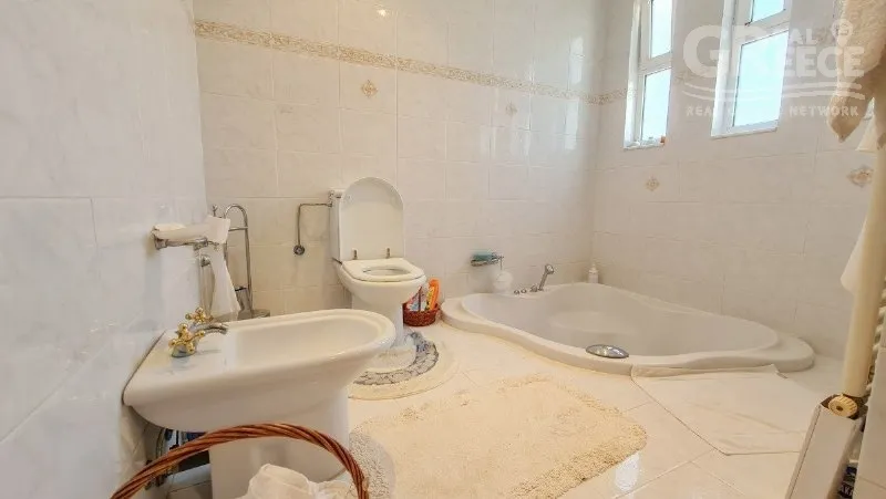 Bagni - Detached Villa with Mountain View in Ialysos