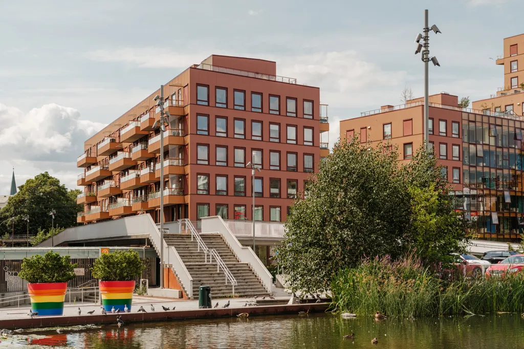 Exterior - 3-Bedroom Apartment with Garden Access in Oslo