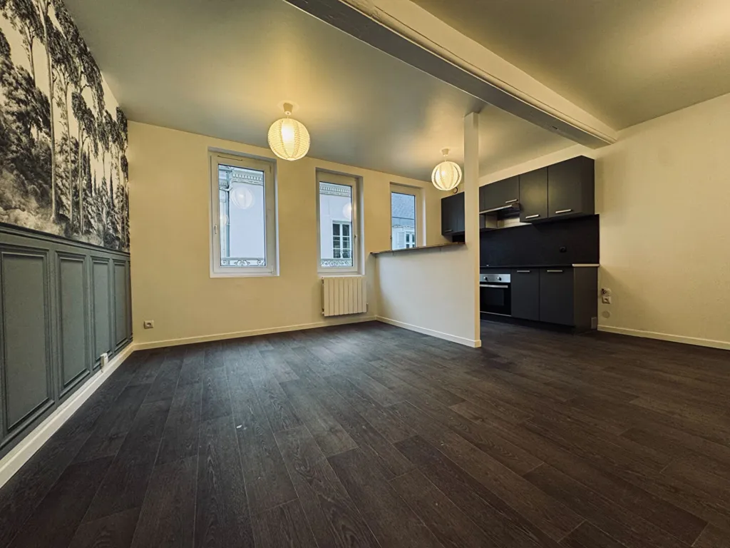 Elutuba - Renovated 2-Bed Flat in Chartres Centre