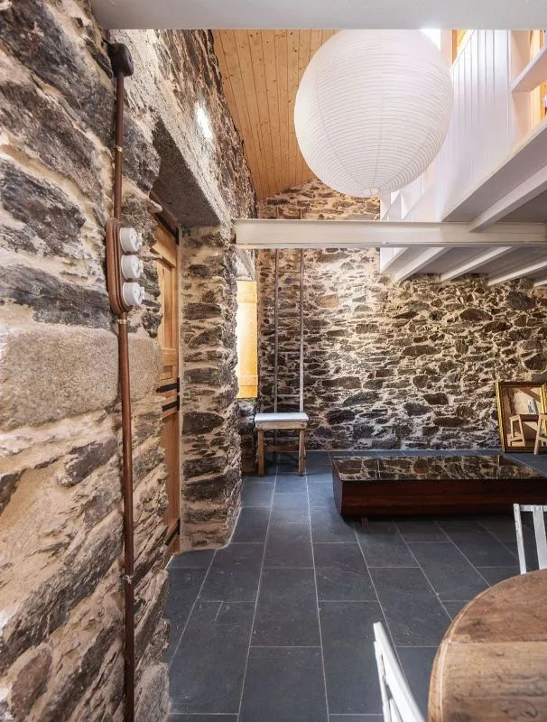 Séjour - Chalet with Garden and Garage in Mera