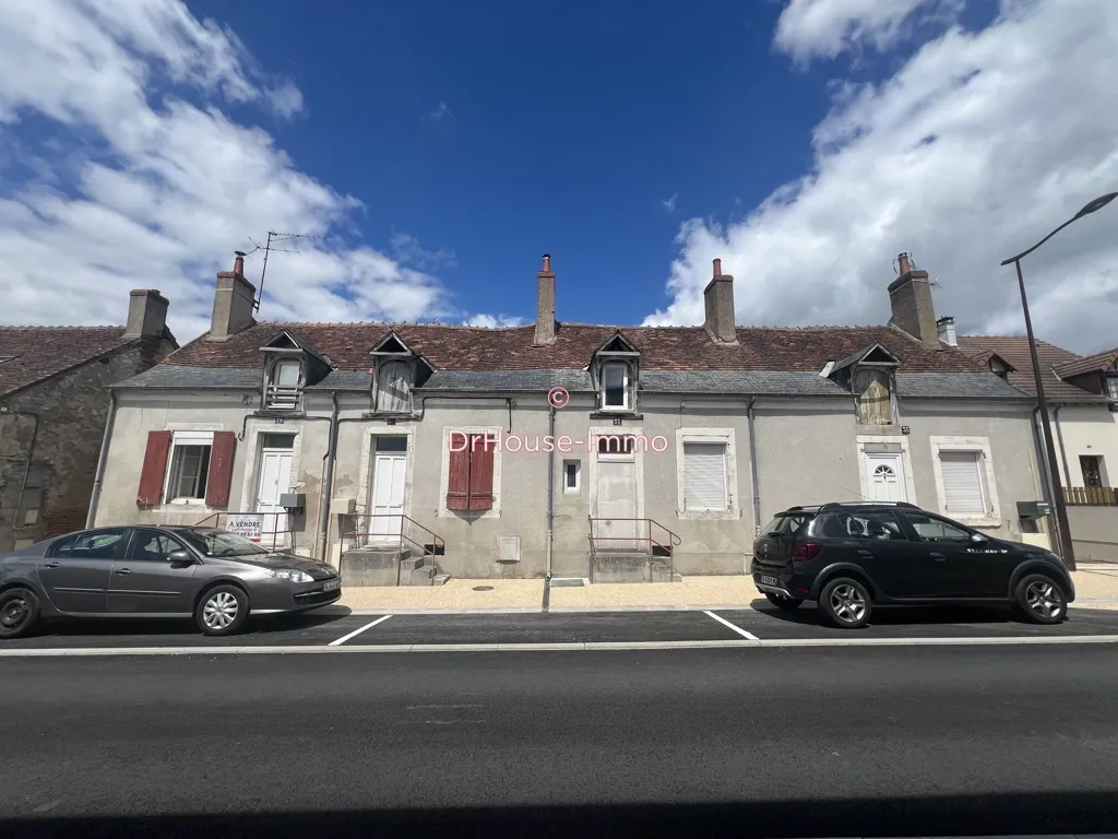 Extérieur - Immeuble avec 3 Maisons et Jardins à Mehun-Sur-Yevre