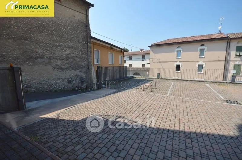 Aed - Modernised Two-Bedroom in Toscolano-Maderno