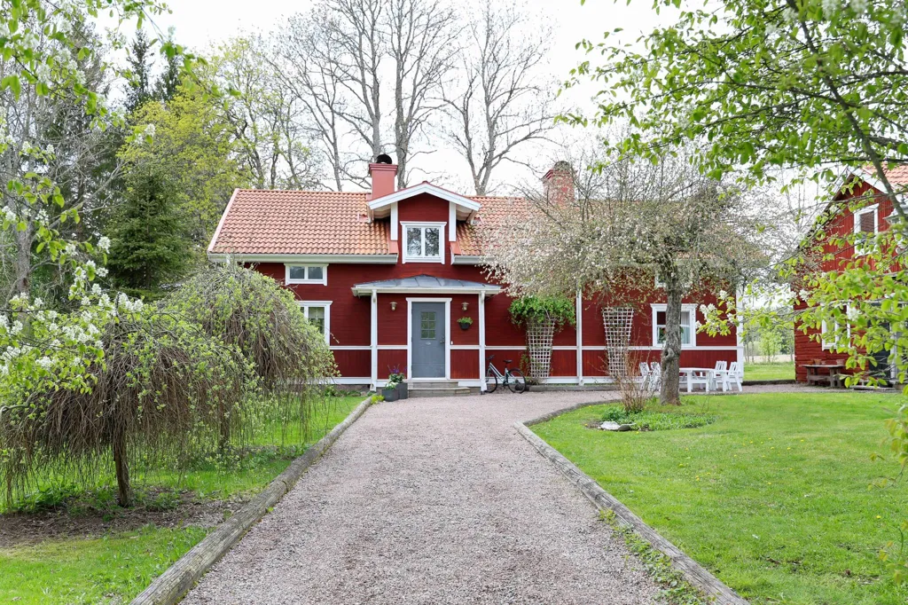 Maison 8 pièces à Heby kommun