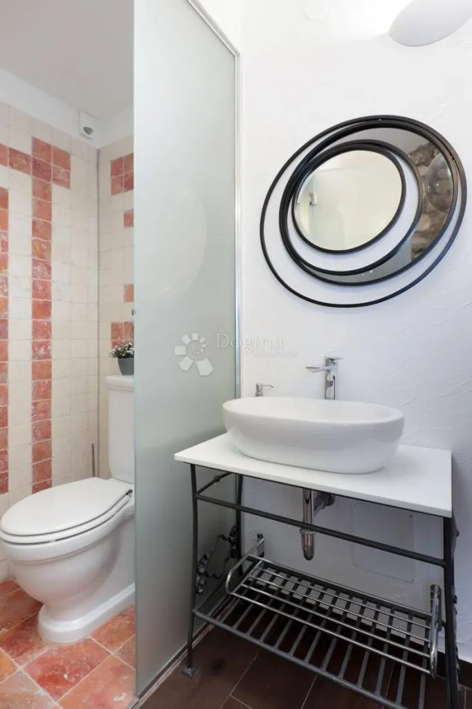 Bathrooms - Stone House with Pool on Molat, Zadar