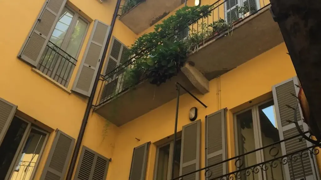 Rõdu - Elegant 3-Room Apartment in Milan