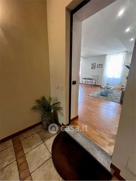 Esik - Duplex with Lake View in Laveno-Mombello