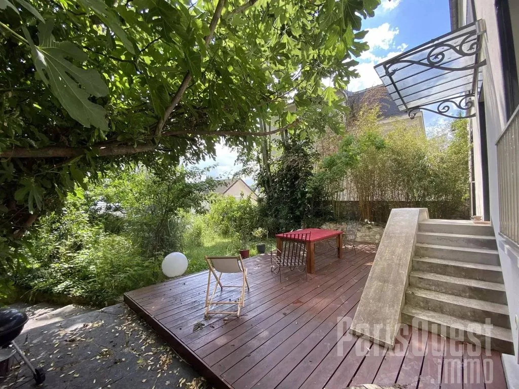Terrasse - Maison de Luxe avec Jardin au Calme à Sèvres