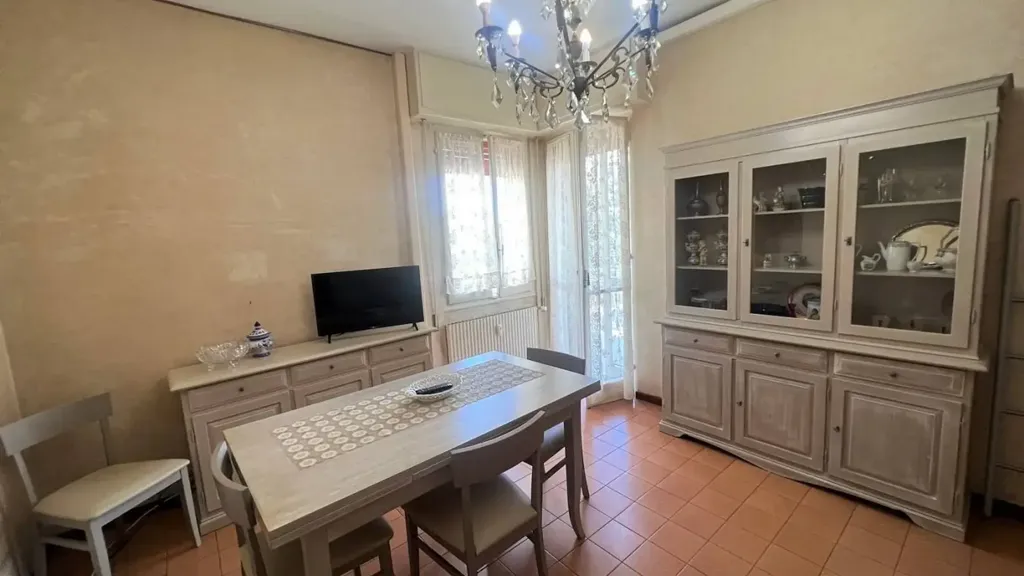 Salle à manger - Modernised Apartment with Balcony in Loano