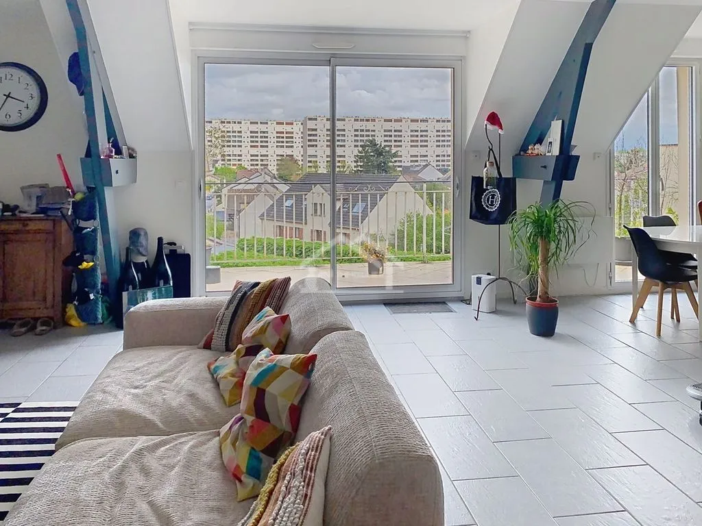 Séjour - Duplex Lumineux avec Terrasse à Antony
