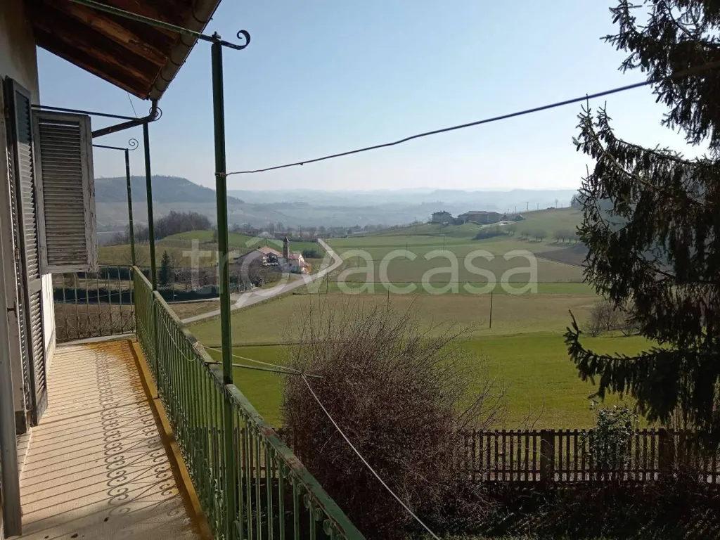 Rõdu - Cascina with Open Views in Narzole, Moriglione