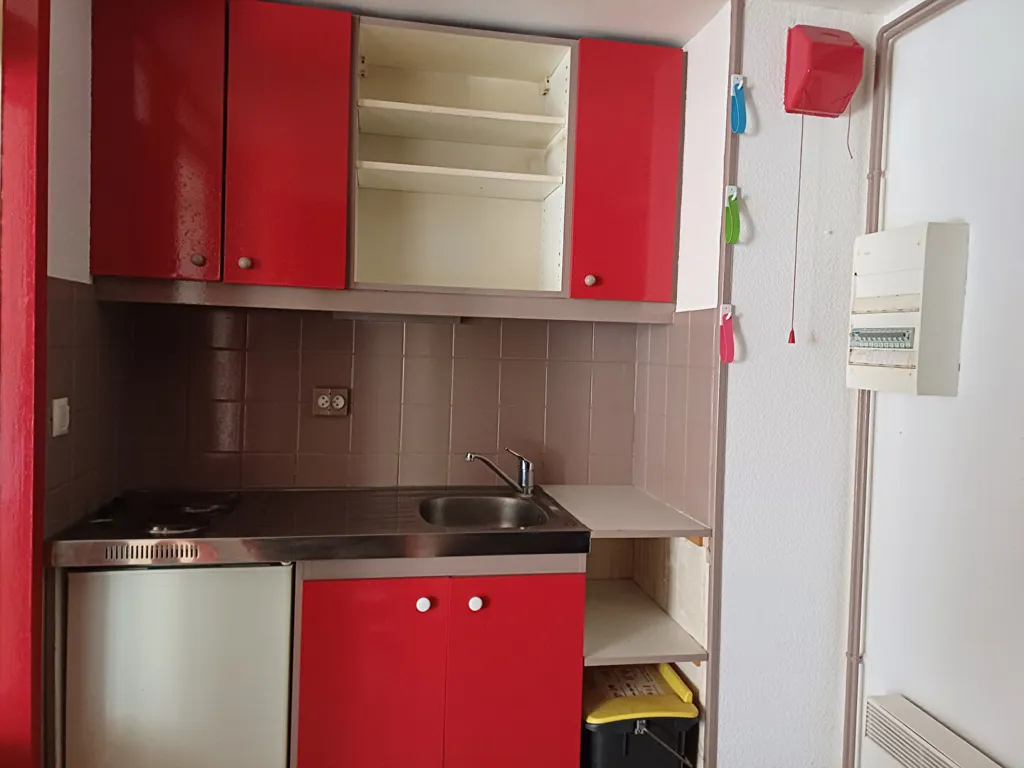 Cucina - Studio with Private Cellar in Etaples