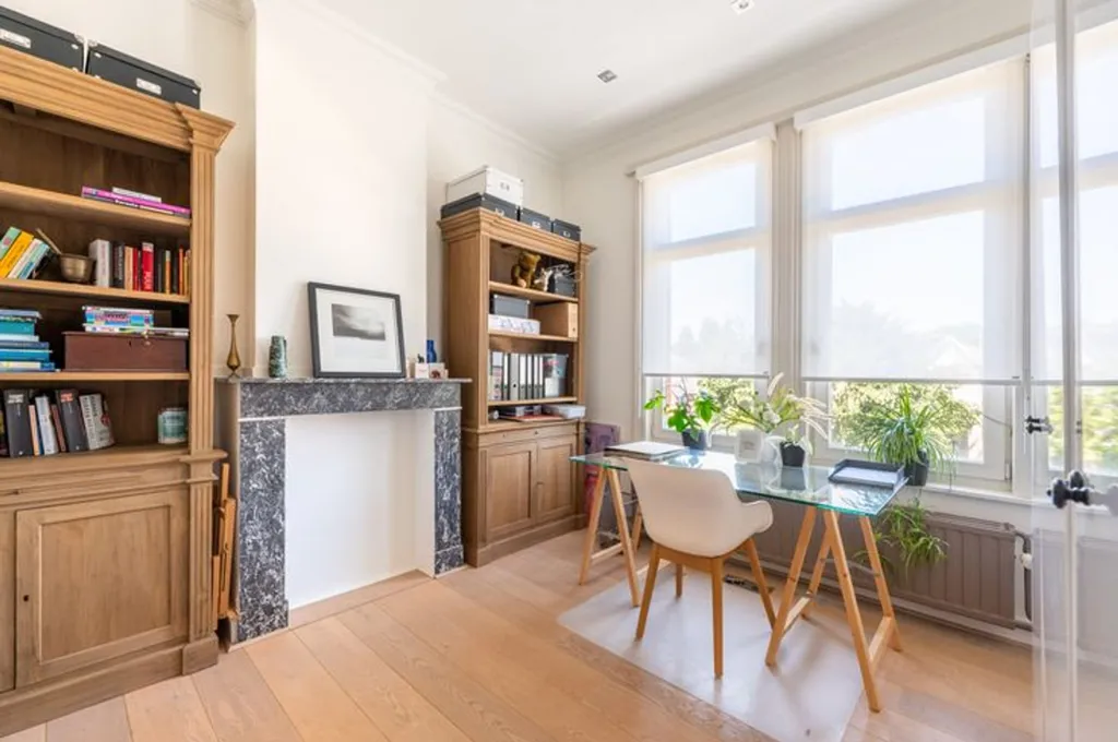Studio - House with Swimming Pool in Kapellen