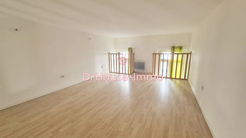 Toad - Modernised 3-Bed Flat in Marseille Centre