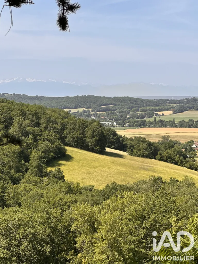 Giardino - Historic House with Pyrenees View in Betplan