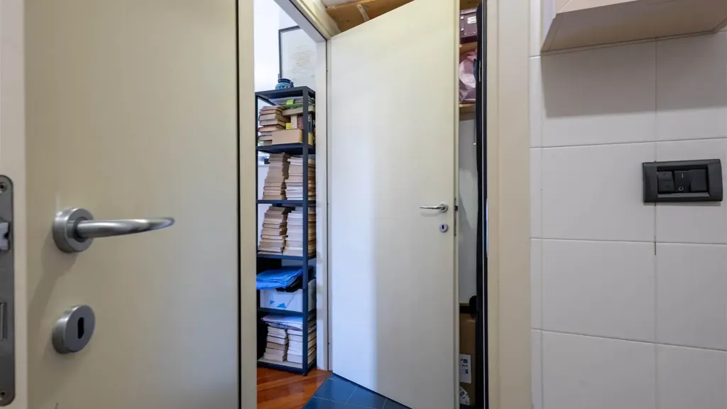 2-room apartment in IT